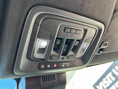 Used 2025 GMC Sierra 3500 Denali Ultimate AWD/4WD image 29