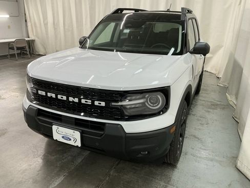 New 2025 Ford Bronco Sport Outer Banks w/ Outer Banks Tech Package+ image 8