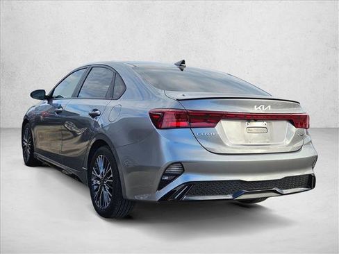 Used 2023 Kia Forte GT-Line w/ GT-Line Premium Package image 5