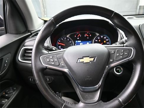 Used 2020 Chevrolet Equinox LT image 8