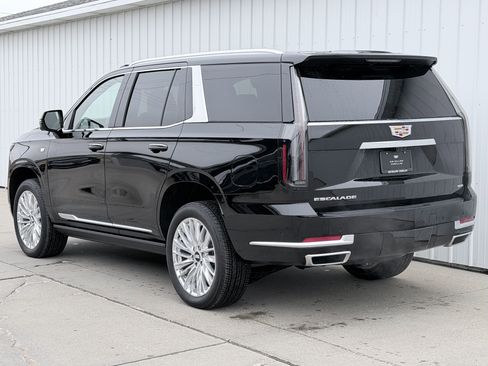 New 2025 Cadillac Escalade Premium Luxury w/ Touring Package image 8