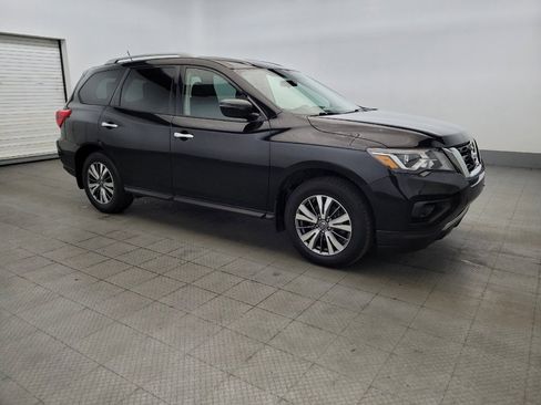 Used 2018 Nissan Pathfinder S AWD/4WD image 11