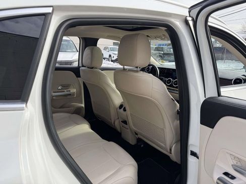 Used 2023 Mercedes-Benz GLA 250 GLA 250 image 16