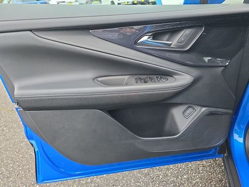 New 2025 Chevrolet Blazer EV LT image 24