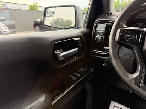 Used 2022 Chevrolet Silverado 1500 Custom w/ LPO, Dark Essentials Package RWD image 29