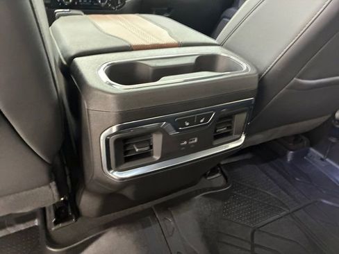 Certified 2025 Chevrolet Silverado 1500 High Country w/ High Country Premium Package AWD/4WD image 19