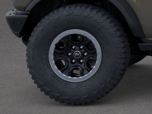 New 2026 Ford Bronco Badlands w/ Sasquatch Package AWD/4WD image 21