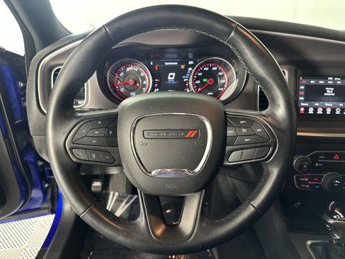 Used 2021 Dodge Charger SXT RWD image 14