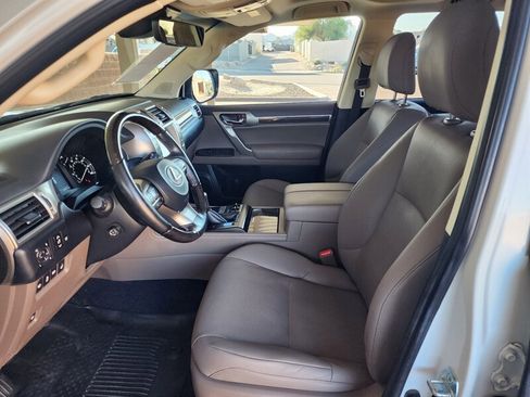 Used 2021 Lexus GX 460 Premium w/ Premium Package AWD/4WD image 27