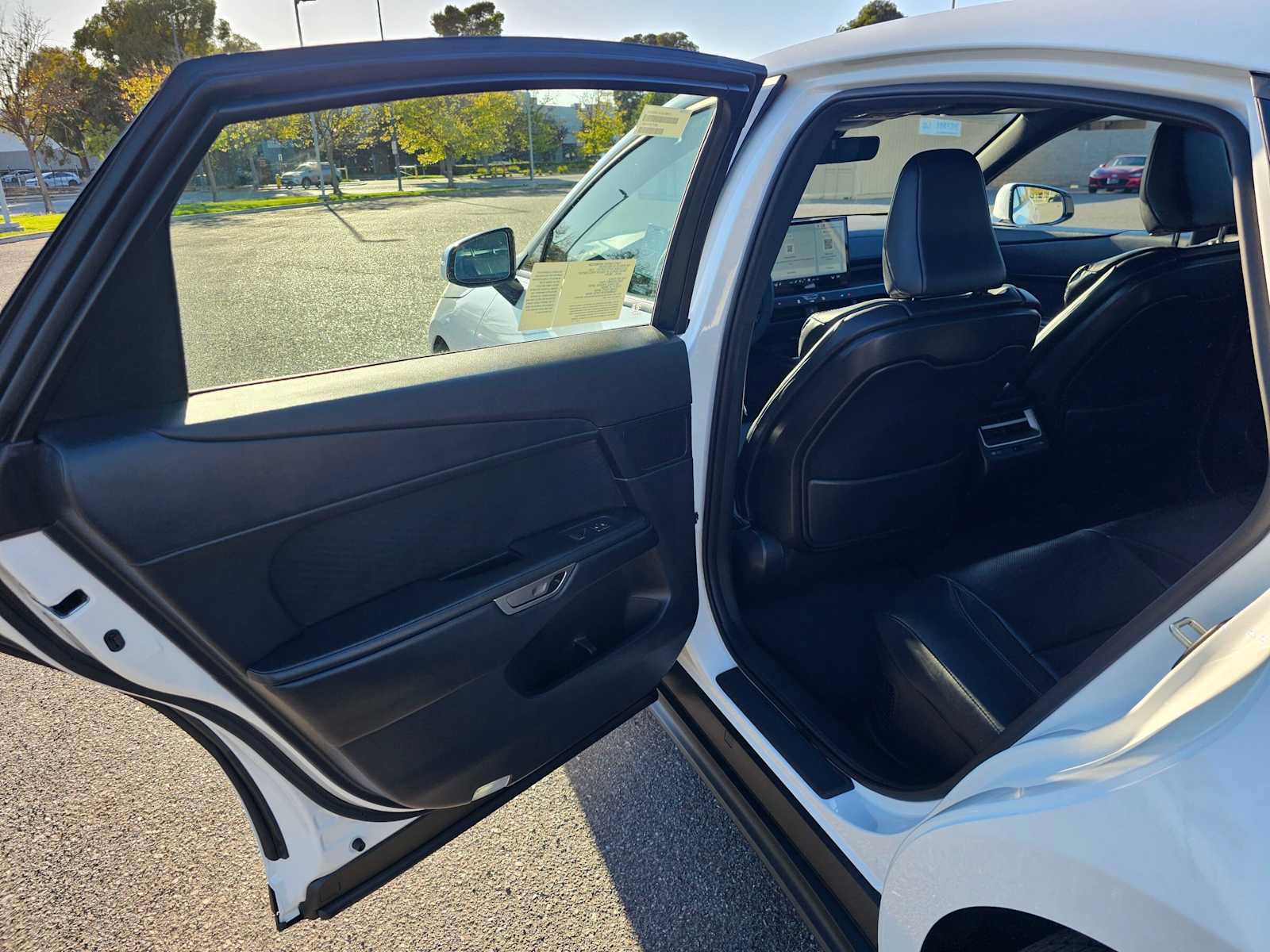 New 2026 Lexus ES 350h FWD image 15