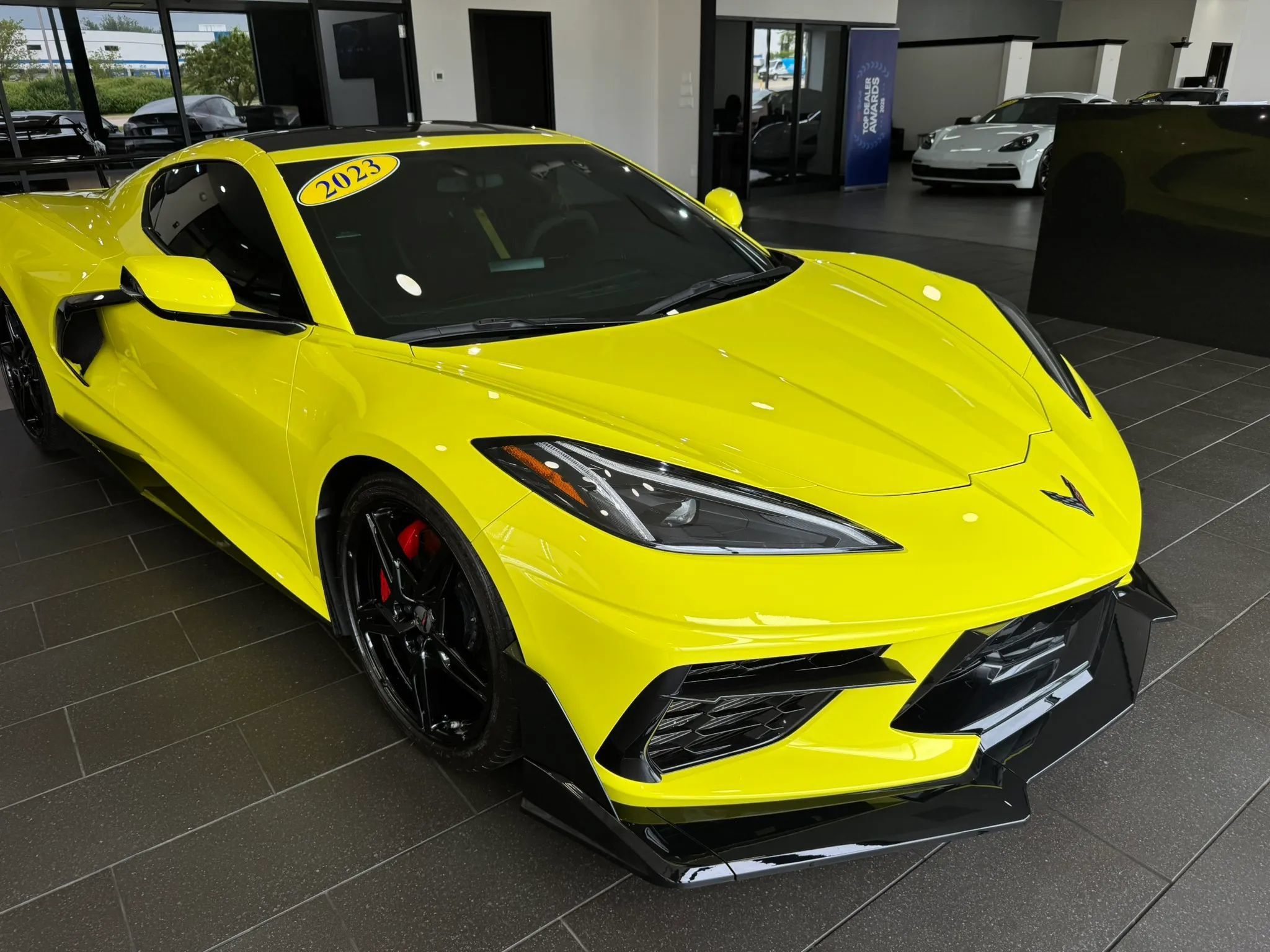 Used 2023 Chevrolet Corvette Stingray Coupe w/ Z51 Performance Package RWD image 22