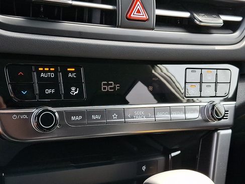 New 2026 Kia Seltos EX AWD/4WD image 8