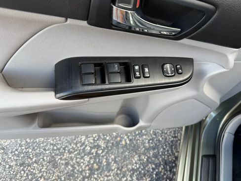 Used 2012 Toyota Camry XLE FWD image 9