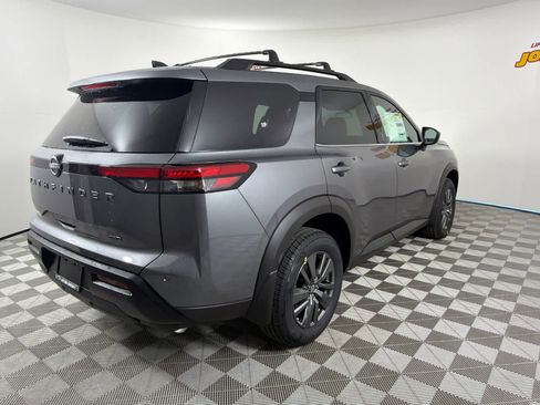 New 2026 Nissan Pathfinder SV image 6