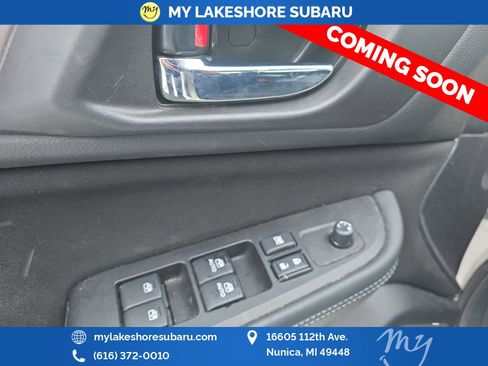 Used 2017 Subaru Legacy 2.5i Premium w/ Moonroof Package image 12