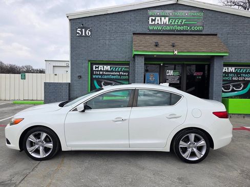 Used 2013 Acura ILX w/ Premium Package image 17