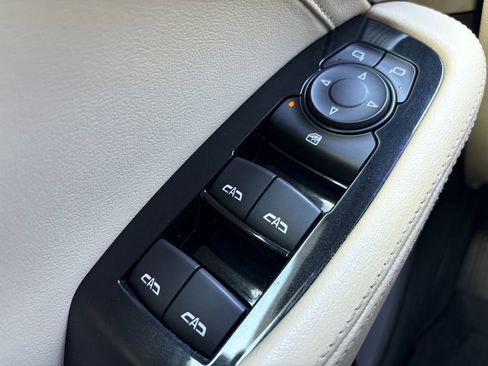 Used 2021 Cadillac CT5 Luxury w/ Sun And Sound Package image 13