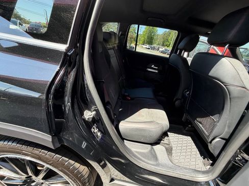 Used 2022 Mercedes-Benz GLB 250 image 38