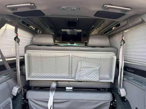 Used 2013 GMC Savana 1500 RWD image 22