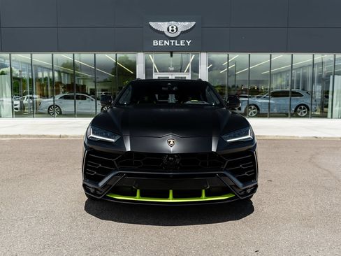 Used 2022 Lamborghini Urus AWD/4WD image 19