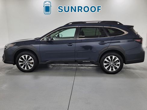 Used 2023 Subaru Outback Limited AWD/4WD image 5