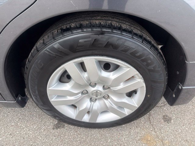Used 2011 Nissan Altima 2.5 S FWD image 10