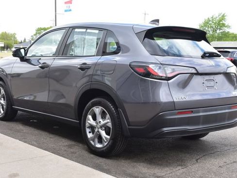 Used 2023 Honda HR-V LX image 13