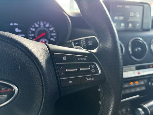 Used 2021 Kia Stinger GT-Line image 17