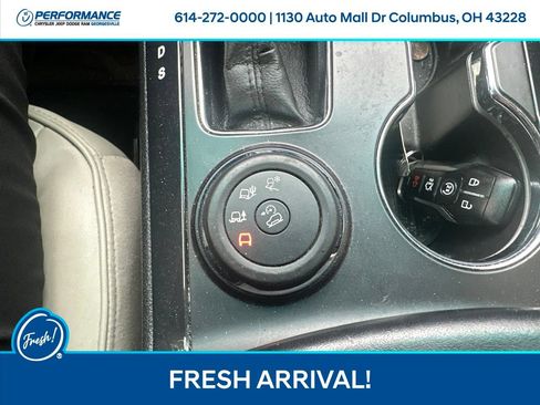 Used 2016 Ford Explorer Platinum AWD/4WD image 24