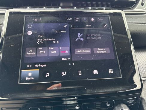Certified 2023 Jeep Grand Cherokee Laredo w/ Luxury Tech Group I AWD/4WD image 24