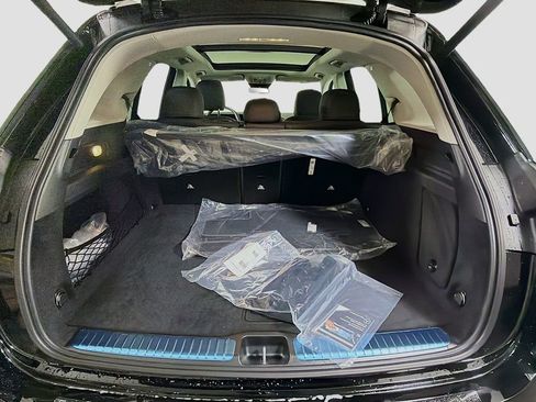 New 2026 Mercedes-Benz GLE 350 4MATIC image 29