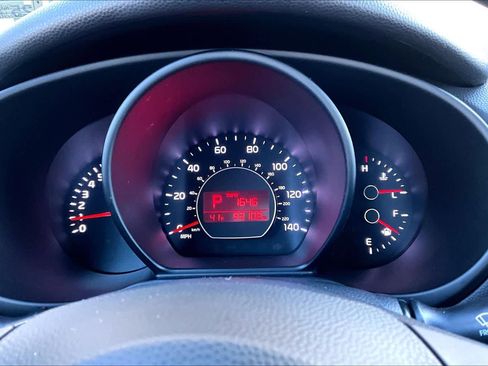 Used 2018 Kia Soul + image 25