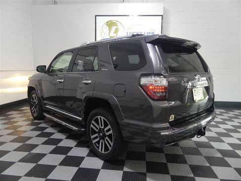 Used 2020 Toyota 4Runner Limited AWD/4WD image 11