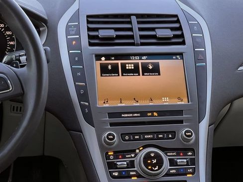 Used 2017 Lincoln MKZ Reserve w/ Climate Package image 18