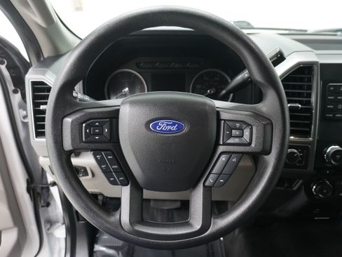 Used 2018 Ford F250 XLT AWD/4WD image 15