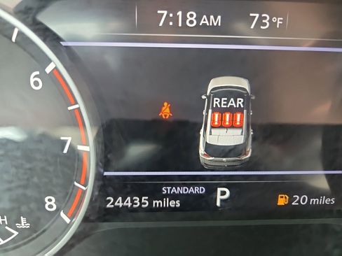 Used 2023 Nissan Rogue SV w/ SV Premium B Package image 10