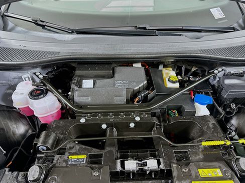 Used 2023 Volkswagen ID.4 Pro image 32