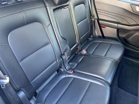 Used 2022 Ford Escape SEL AWD/4WD image 25