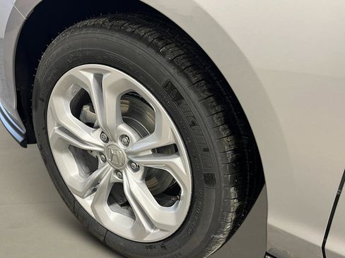 New 2026 Honda Accord LX image 10