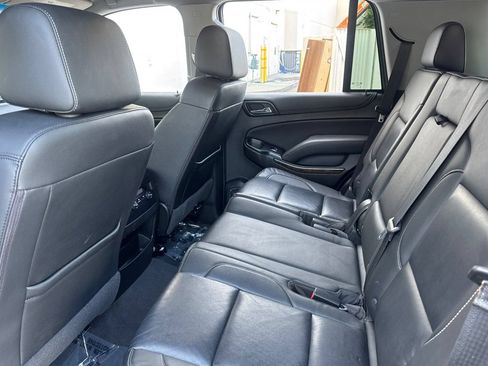 Used 2019 Chevrolet Tahoe LT RWD image 12
