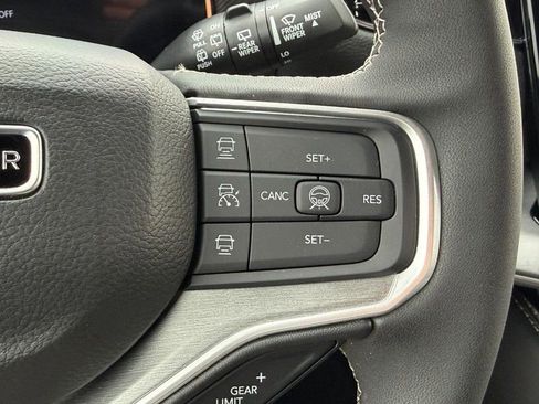 New 2026 Jeep Grand Wagoneer Limited image 14