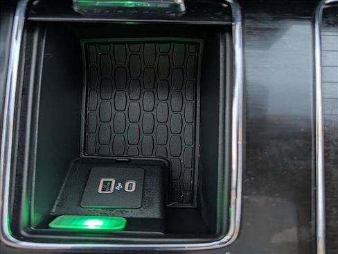 Certified 2023 Lincoln Aviator Reserve w/ Equipment Group 201A image 37