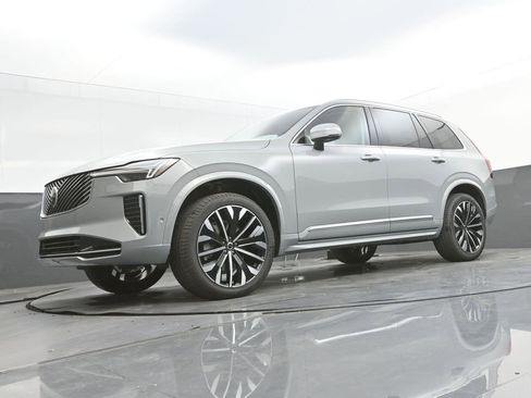 New 2026 Volvo XC90 B6 Ultra w/ Protection Package AWD/4WD image 31
