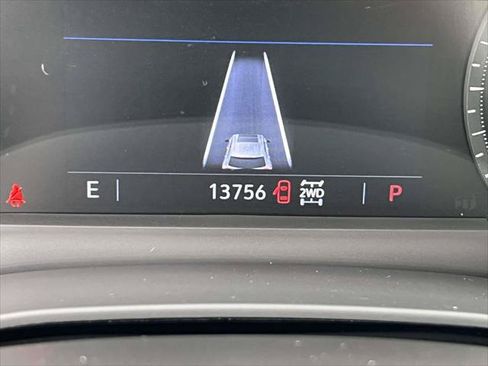 Used 2024 Cadillac XT6 Premium Luxury AWD/4WD image 27