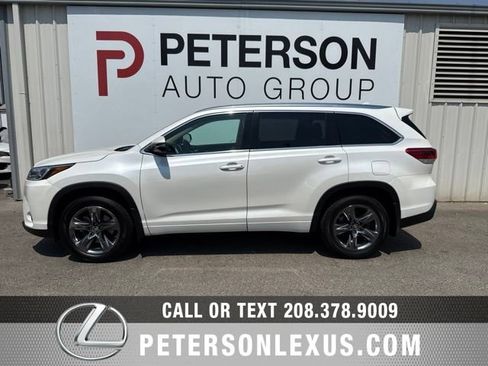 Used 2018 Toyota Highlander Limited Platinum AWD/4WD image 7
