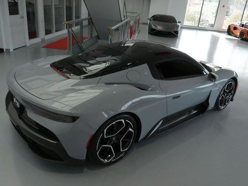 Used 2023 Maserati MC20 Coupe RWD image 13