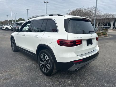 New 2026 Mercedes-Benz GLB 250 image 4