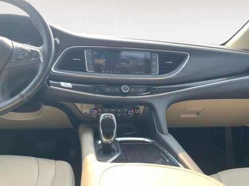 Used 2020 Buick Enclave Premium w/ Sun and Sites Package FWD image 11