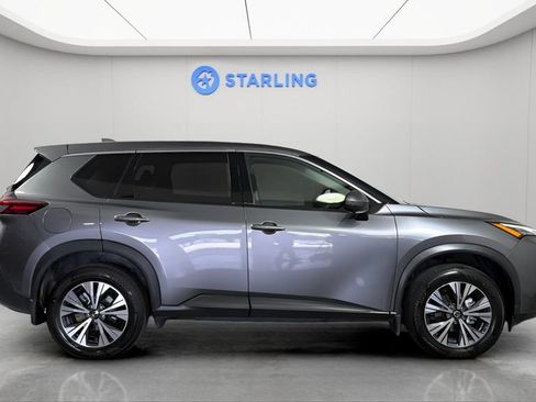 Used 2021 Nissan Rogue SV FWD image 11