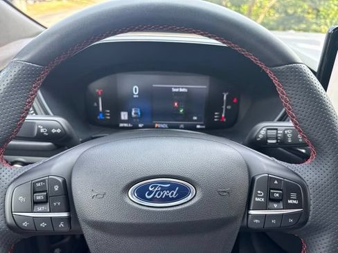Used 2023 Ford Escape ST-Line w/ Tech Pack #1 AWD/4WD image 14